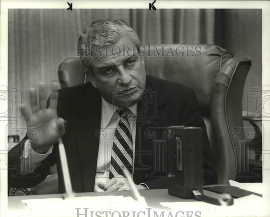 1983 Press Photo Browns owner Art Modell - cva33493 - Historic Images