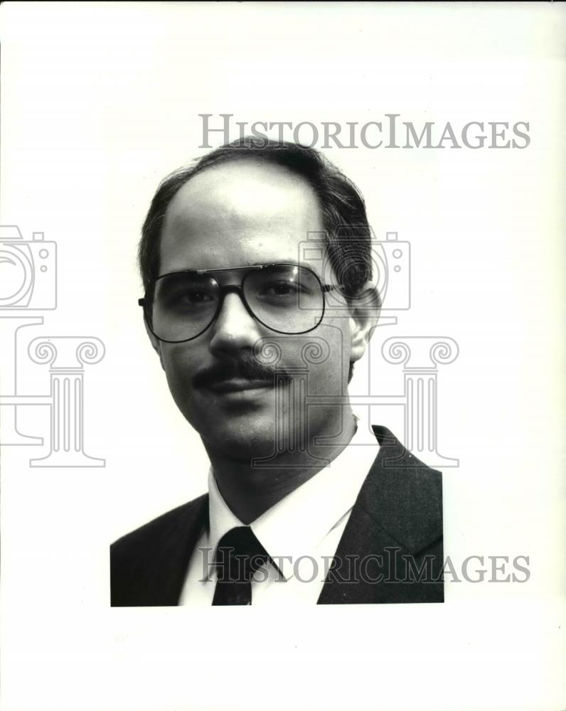 1986 Press Photo Bryan Maxwell, Chevas Regal Young Entrepreneur Award Winner - Historic Images
