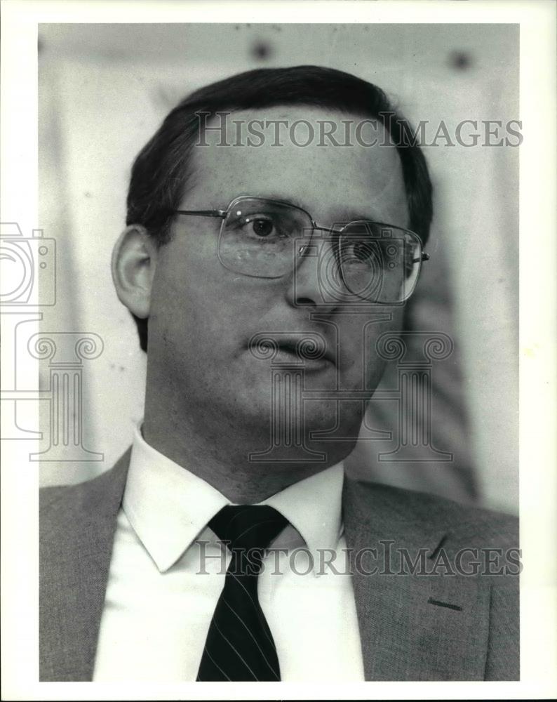 1990 Press Photo Joseph Mazzola, Friends of Shaker Square - cva33672 - Historic Images