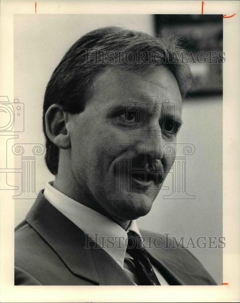 1991 Press Photo Robin Medlock, New District Director for Osha - cva33694 - Historic Images