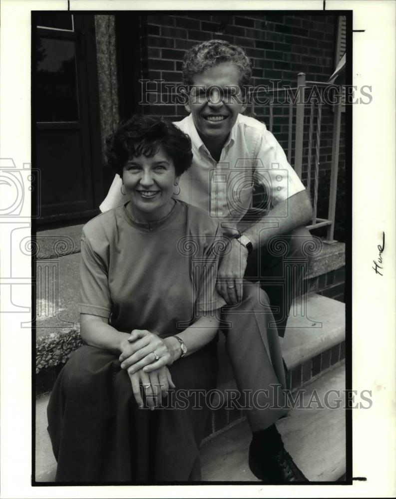 1991 Press Photo The Rev Bill Mouer & his wife Harriet- Home for Retarded people - Historic Images