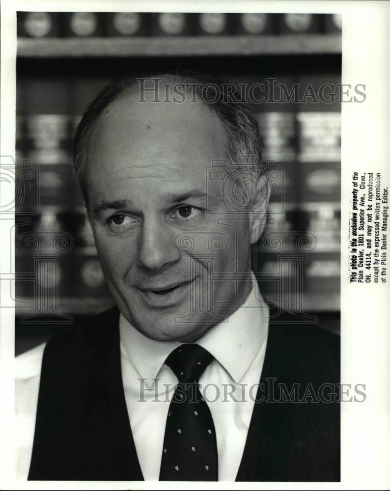 1988 Press Photo Thomas Neros, Kennedy Assassination Theorist - cva33757 - Historic Images