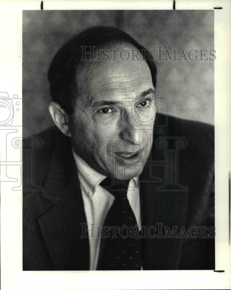 1987 Press Photo Richard L Nathan, Princeton University Professor - cva33762 - Historic Images