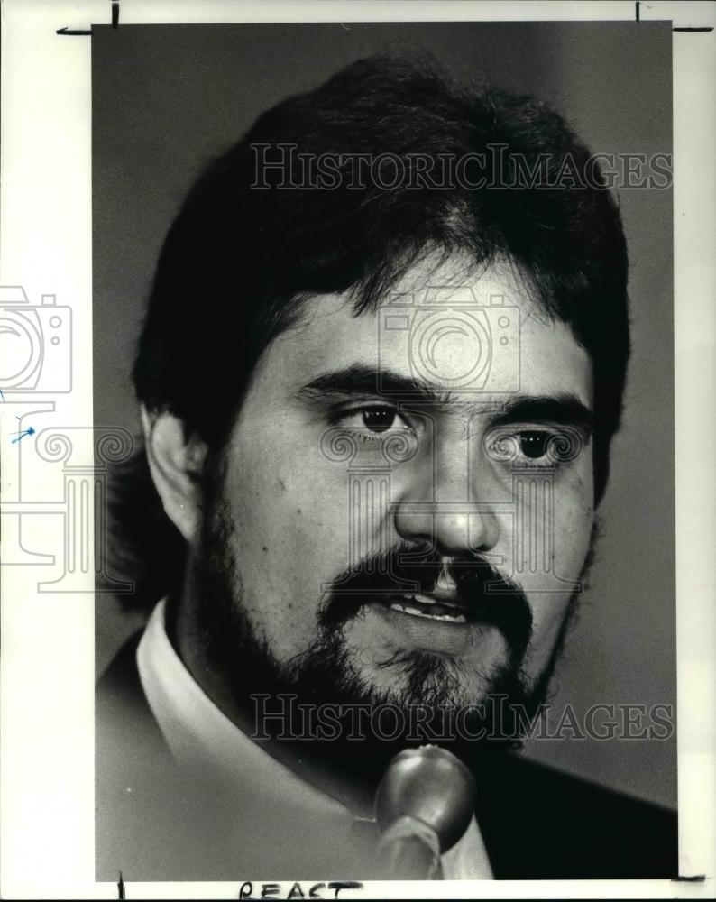 1988 Press Photo Ed Nishnic, John Demyanyuk&#39;s son in law- Press Conference - Historic Images