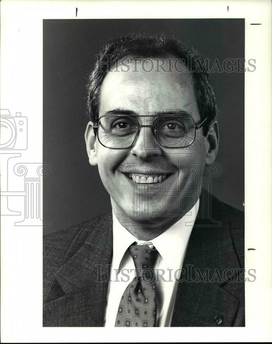 1991 Press Photo Thomas G. Maschke, controller of Brush Wellman Inc. - cva33892 - Historic Images