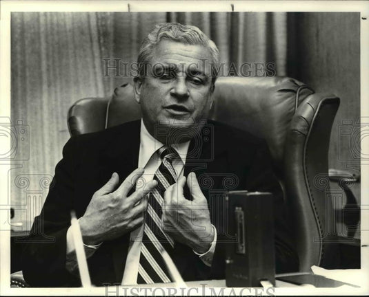 1983 Press Photo Art Modell Browns Owner - cva33956 - Historic Images