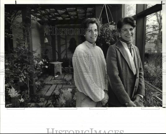 1989 Press Photo Kitsey Mavac & Susan Kaver, Garden Center Landscape Design - Historic Images