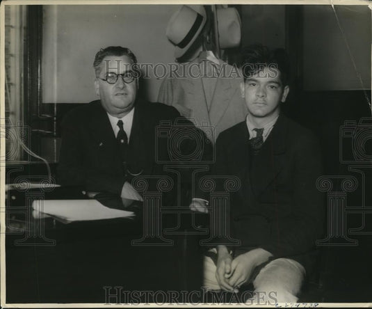 1934 Press Photo Marvin Day aka O'Day Being Questioned by Memphis Police - Historic Images