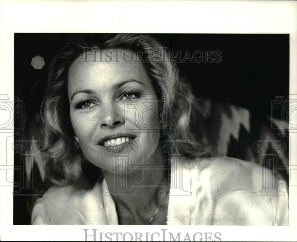 1986 Press Photo Michelle Phillips, actress & former member of Mamas and Papas - Historic Images