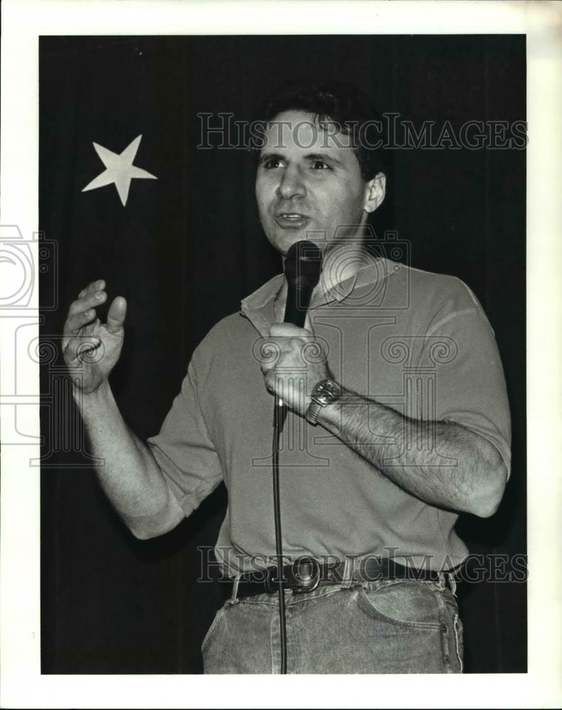 1988 Press Photo Jack Matage local comic at Cleve Comedy Club - cva34261 - Historic Images