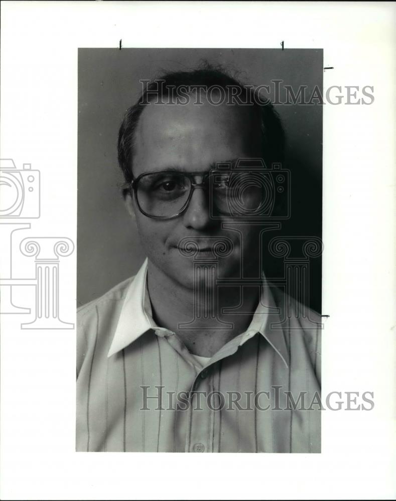 1991 Press Photo Larry Nebbia on Opposing growth in Lake County - cva34299 - Historic Images
