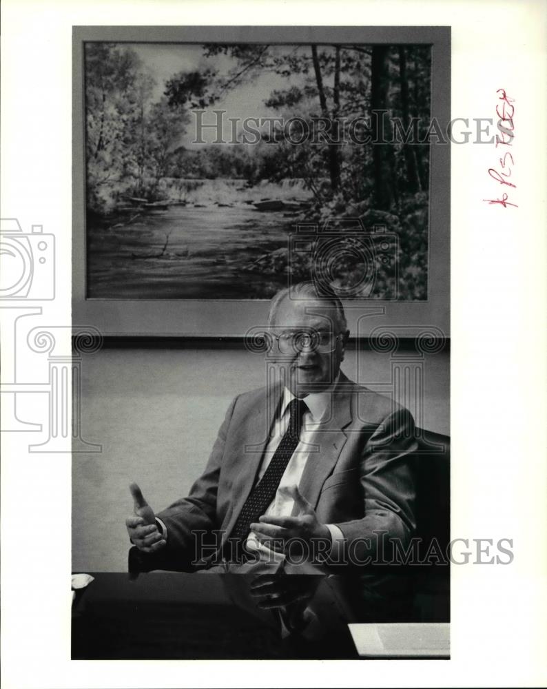 1990 Press Photo Helmut Maucher German official of the Nesttes Corp. - Historic Images