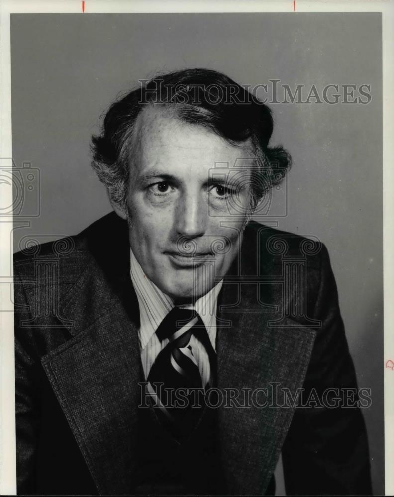1977 Press Photo Robert M. Peterson, Pres. Westlake City Council - cva34365 - Historic Images