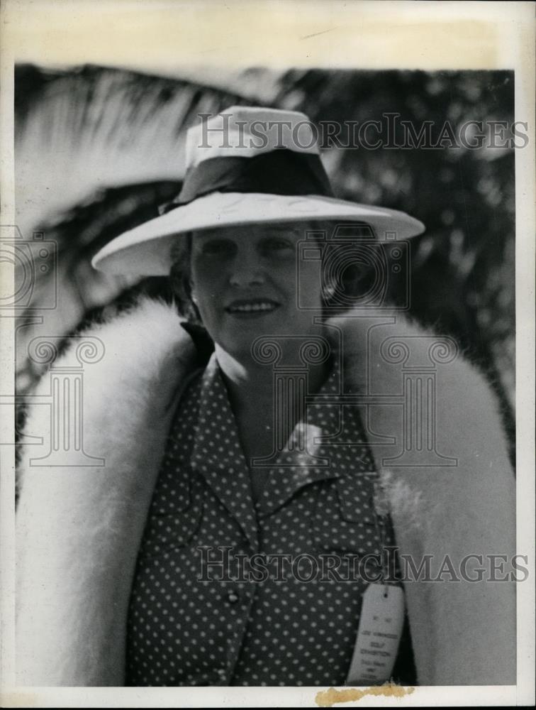 1943 Press Photo Lady Eunice Oakes - nef26017 - Historic Images