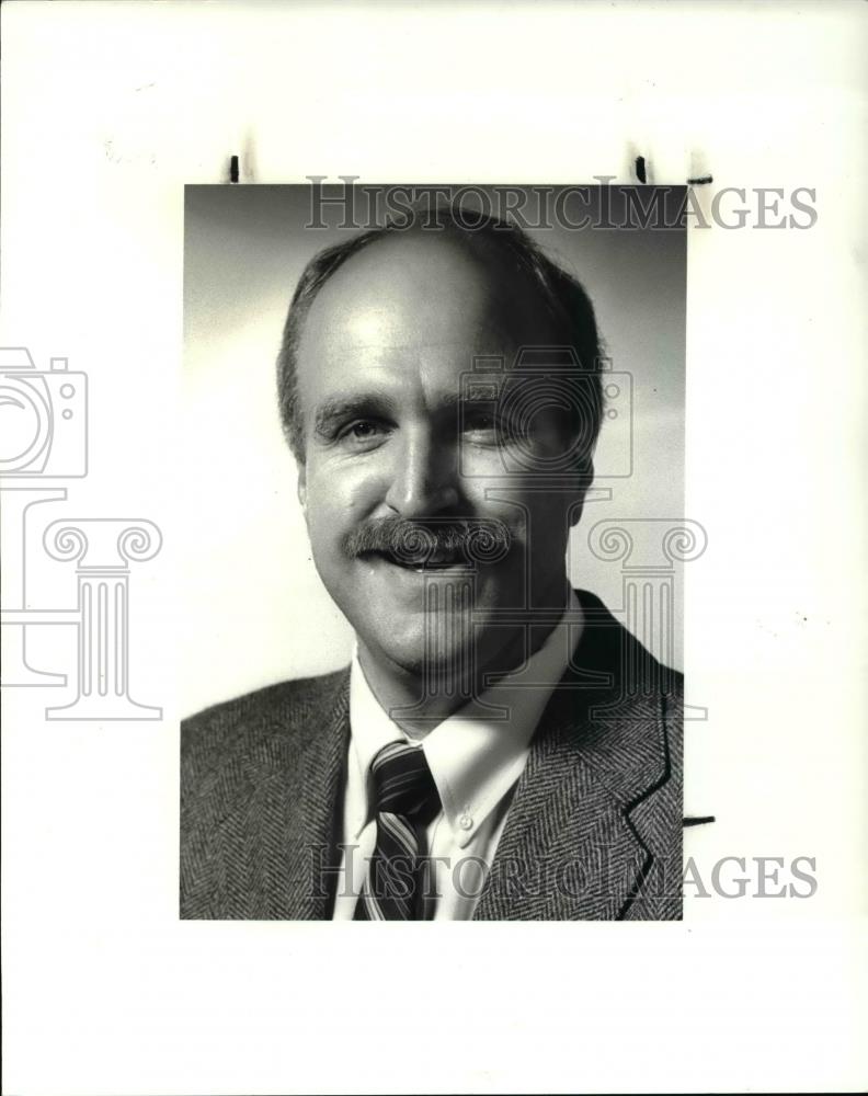 1987 Press Photo Robert A Paulson, New Mayor of Salon - cva34433 - Historic Images