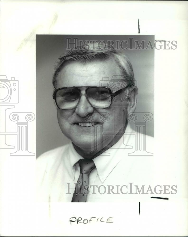 1989 Press Photo Joseph A Pavilionis, Metroparks Planning Director - cva34438 - Historic Images