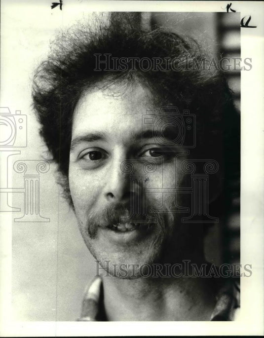 1983 Press Photo Mitchell D Paul Candidate for Mayor Shaker Hts - cva34481 - Historic Images