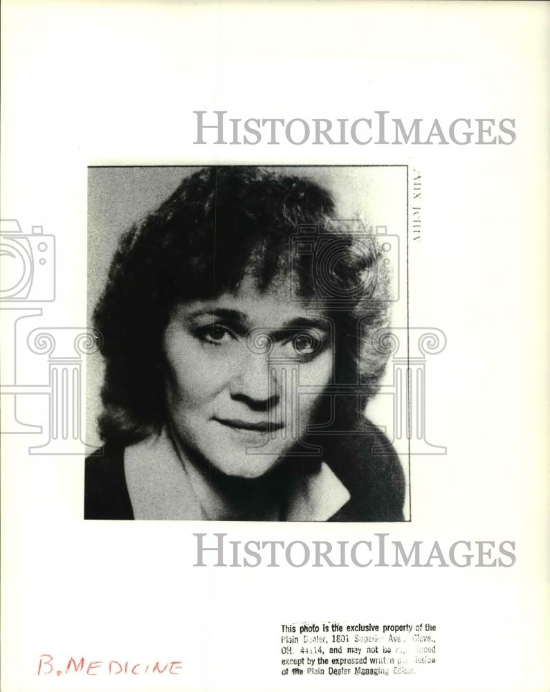 1989 Press Photo Lynn Payer B Medicine - cva34482 - Historic Images
