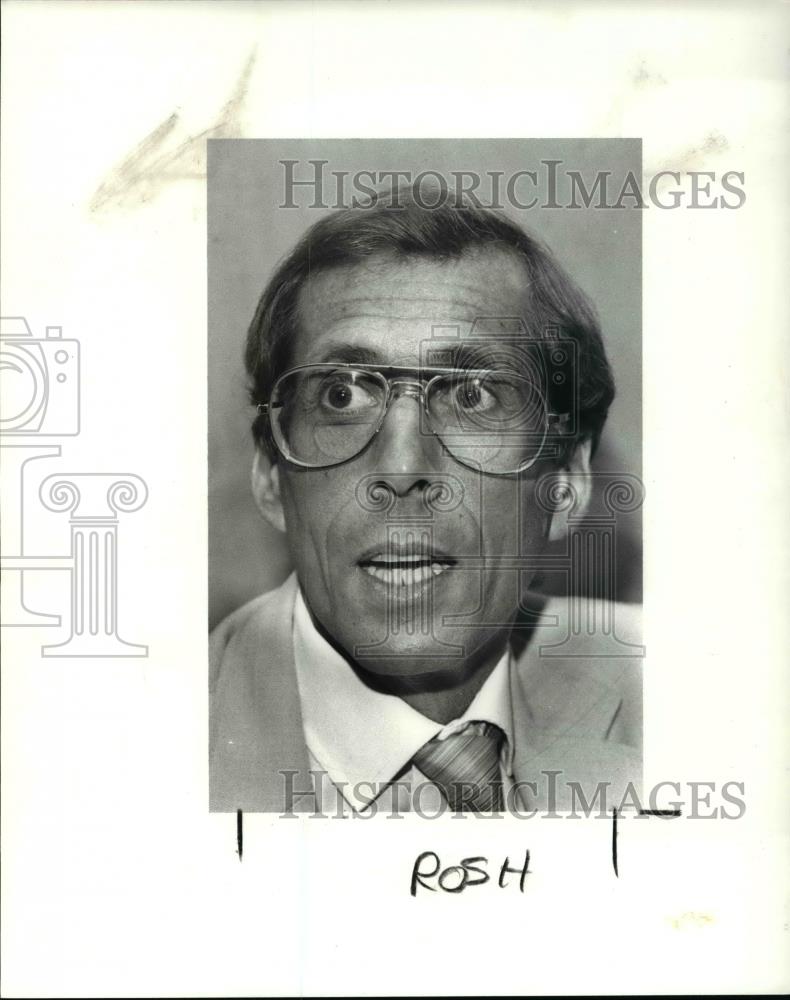 1989 Press Photo Rabbi Shalom Paul - cva34484 - Historic Images