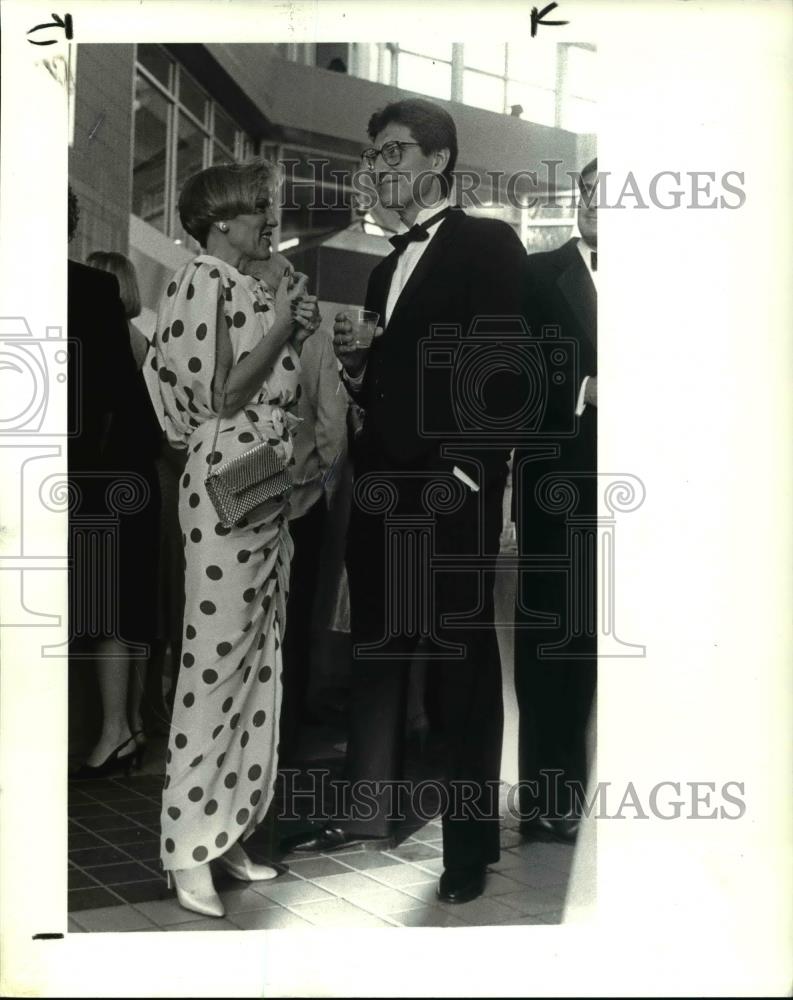 1985 Press Photo Beverly Page &amp; Jerry Payto at Cleveland Orchestra Ball - Historic Images
