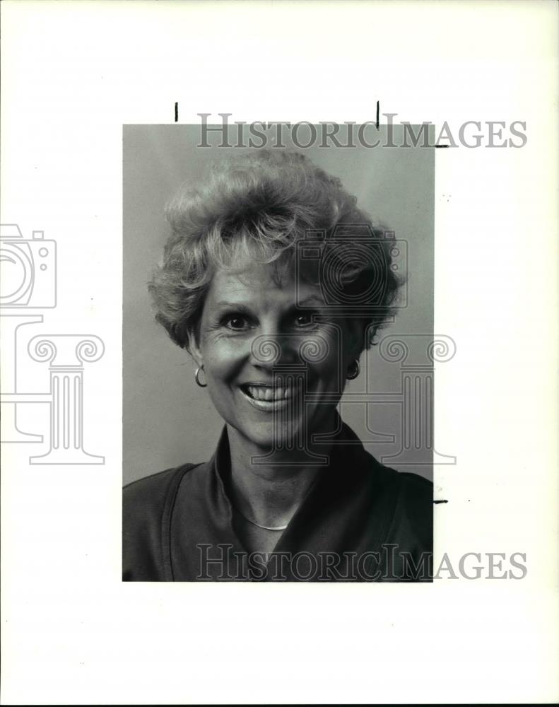 1990 Press Photo Marguerite Peets poses with a sweet smile - cva34509 - Historic Images