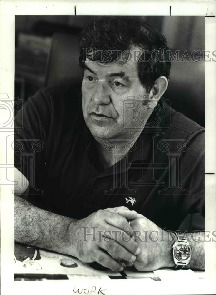 1987 Press Photo Al Pena, President of Lorain Steelworkers Local 1104 - Historic Images