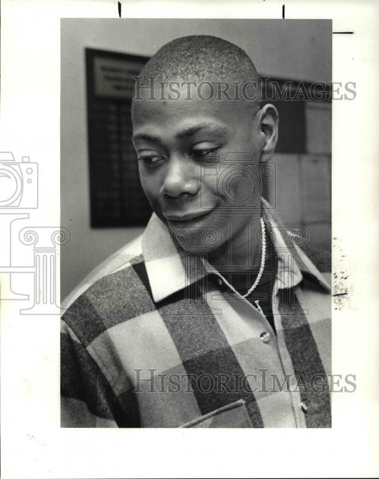 1988 Press Photo Kenneth McFadden - cva34693 - Historic Images