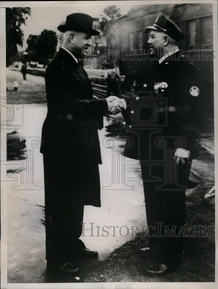 1938 Press Photo James A. Farley Shaking Hands w Policeman in New Orleans - Historic Images