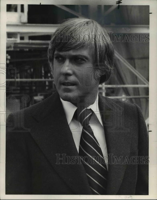 1977 Press Photo Jack Jones - cva37972 - Historic Images