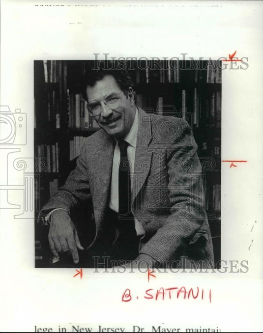 1991 Press Photo Dr Robert S Mayer of New Jersey - cva38003 - Historic Images