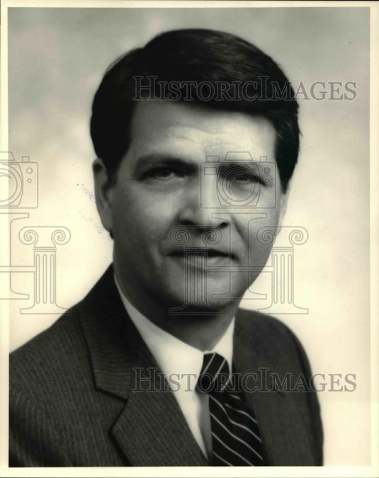 1986 Press Photo E Scott Dalton- VP Reliance Electric Co - cva38091 - Historic Images