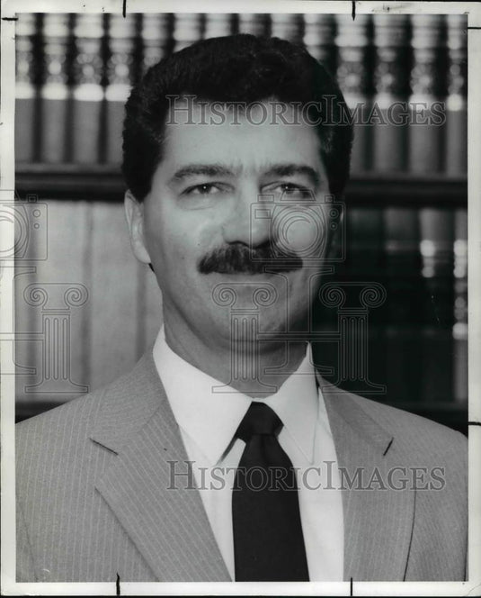 1987 Press Photo Ralph J Perk Jr - cva38097 - Historic Images
