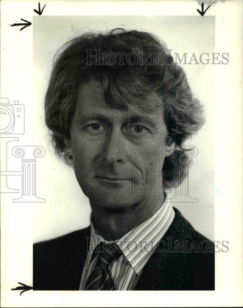 1990 Press Photo Padraig O&#39;Malley, Irish writer - cva38183 - Historic Images