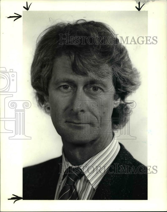 1990 Press Photo Padraig O'Malley, Irish writer - cva38183 - Historic Images