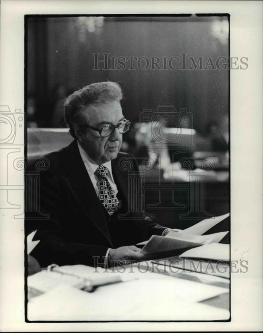 1977 Press Photo Ralph J. Perk - cva38365 - Historic Images