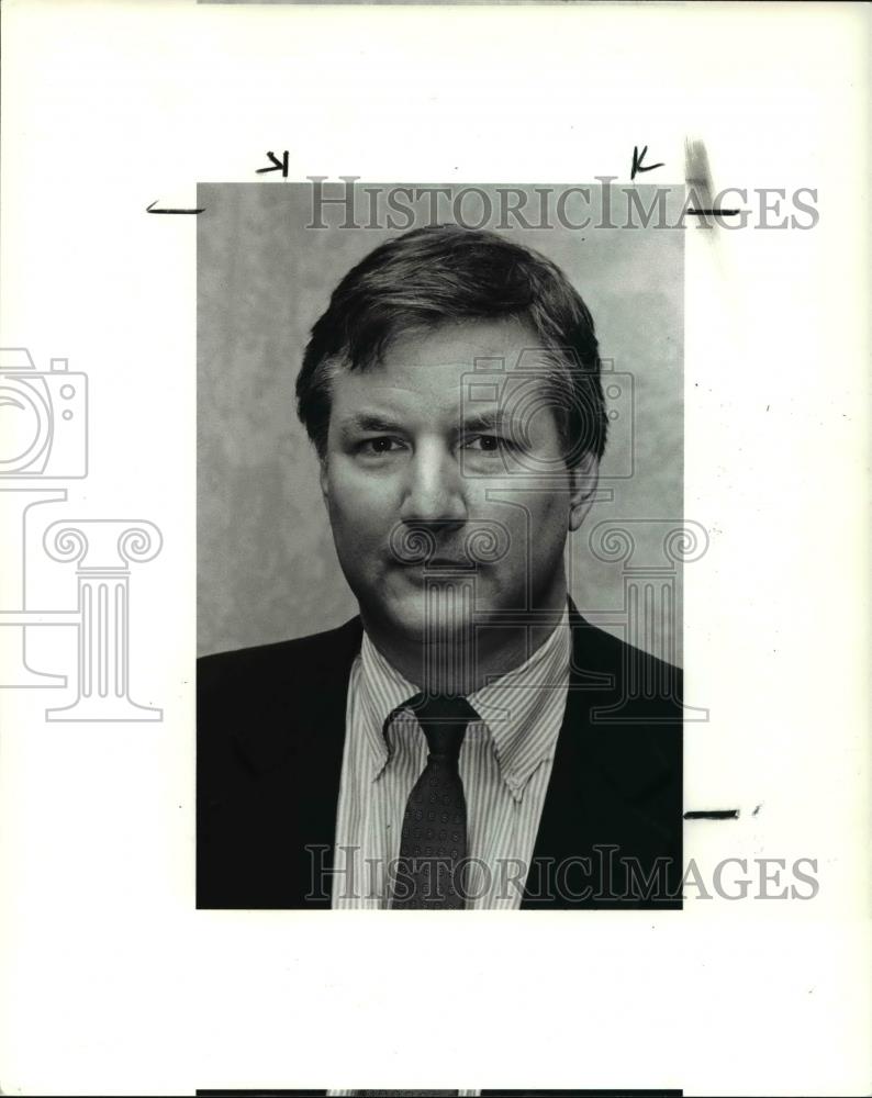 1988 Press Photo Thomas Peters, author of many books - cva38392 - Historic Images