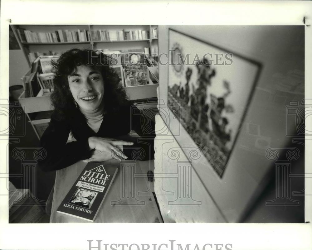 1987 Press Photo Alicia Partnoy for Becky Freligh - cva38432 - Historic Images