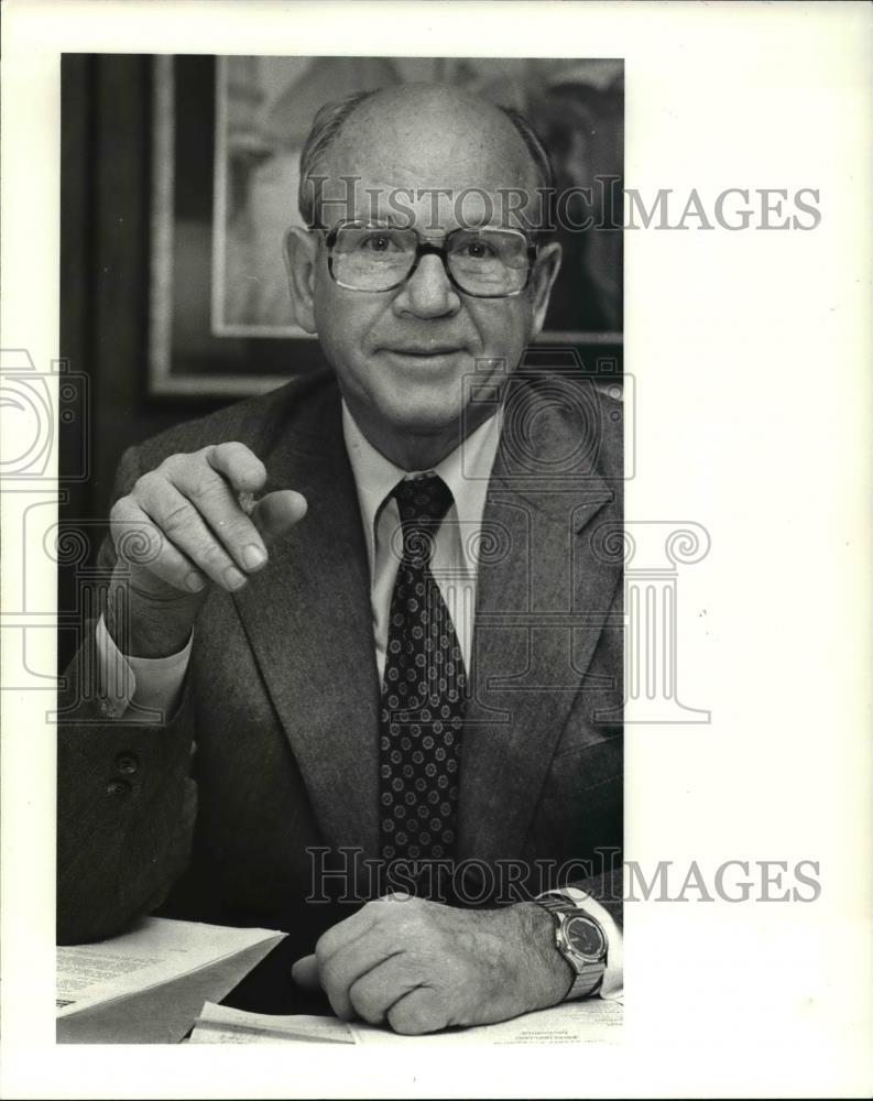 1980 Press Photo Albert R Pike, banker - cva38769 - Historic Images