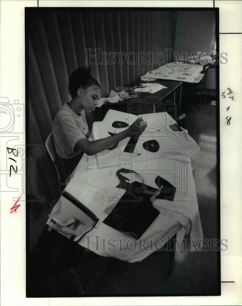 1991 Press Photo Quantana Pinson joins the entrepreneurship training program - Historic Images