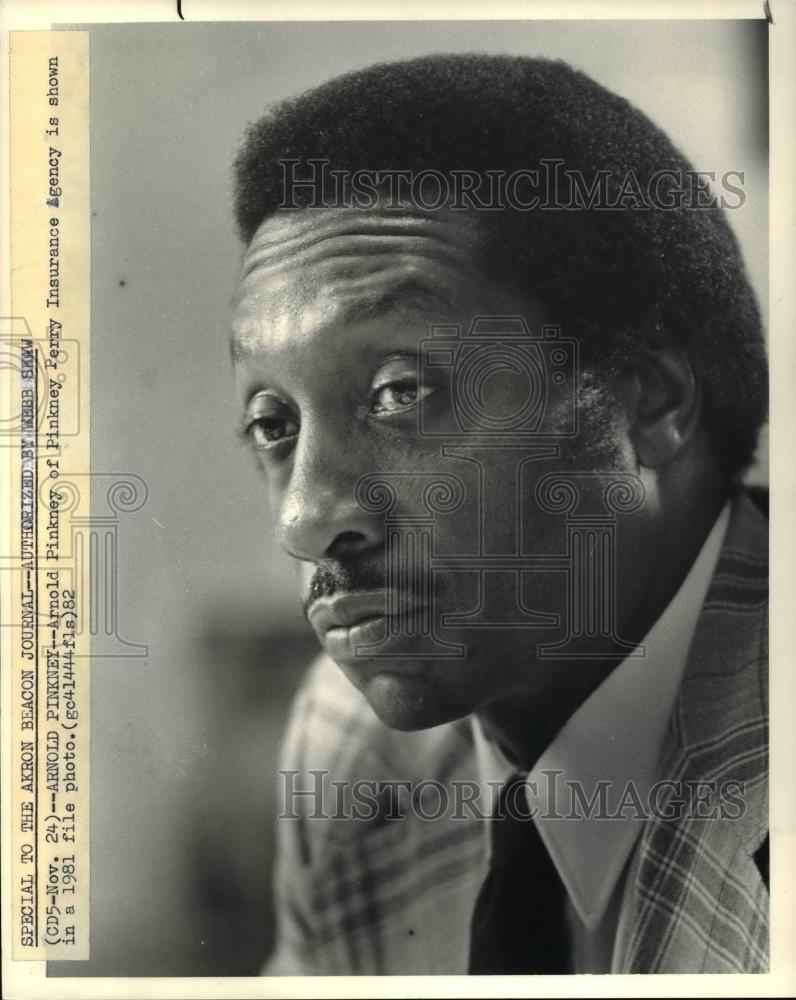 1981 Press Photo Arnold Pinkney of Pinkney Perry Insurance Agency - cva38863 - Historic Images