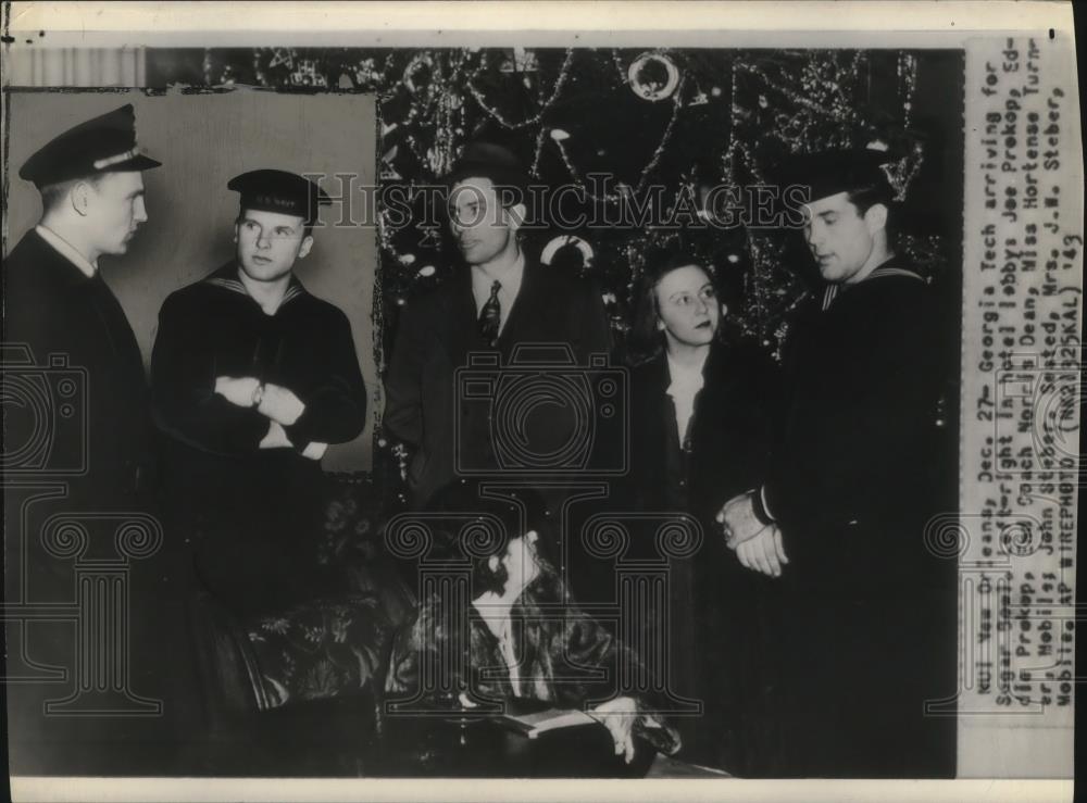 1944 Press Photo Joe and Eddie Prokep and Dean Steber, Georgia Tech - cvb76506 - Historic Images