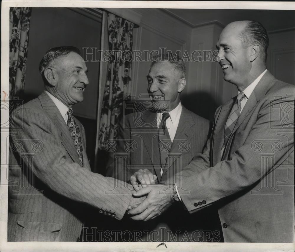 1954 Press Photo Casey Stengal A.L. manager and others shake hands. - cvb76654 - Historic Images