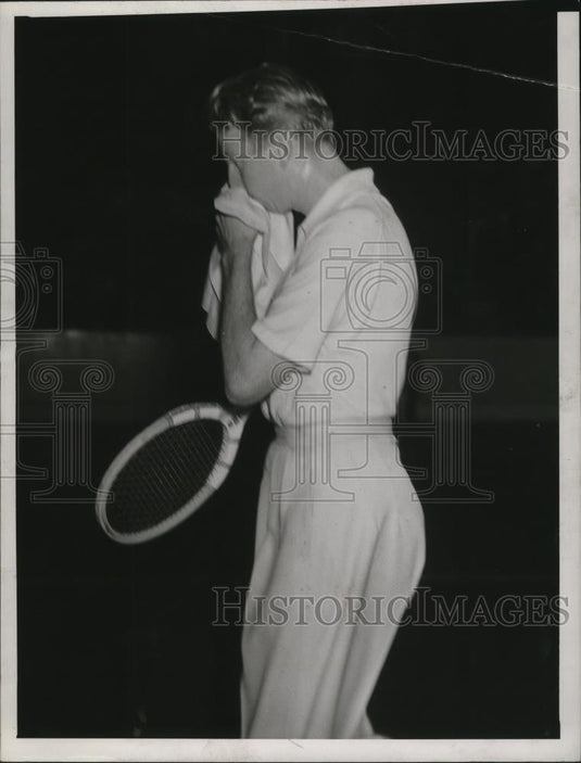 1939 Press Photo Budge Wipes his Brow, Tennis - cvb76879 - Historic Images