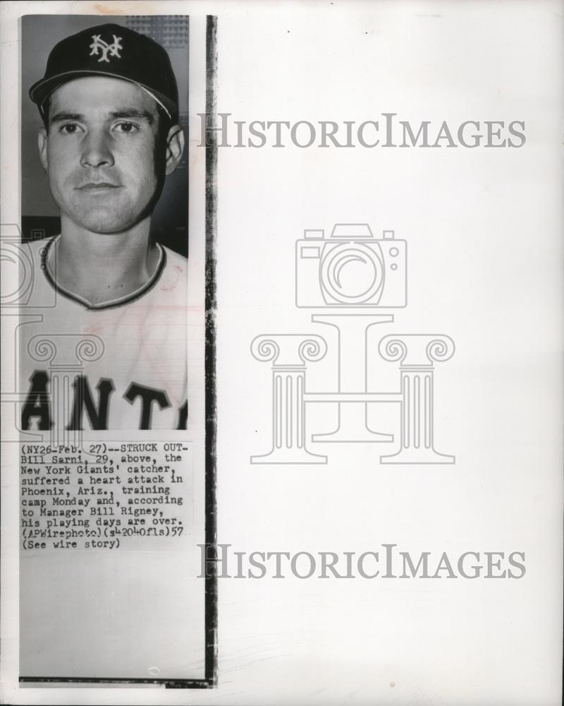 1957 Press Photo Bill Sarni, catcher for Giants suffers heart attack. - Historic Images