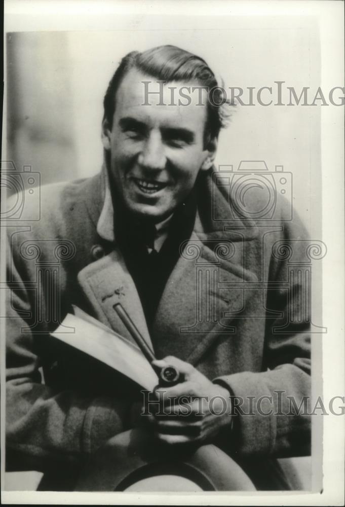 1935 Press Photo Fred Perry, tennis player. - cvb76927 - Historic Images