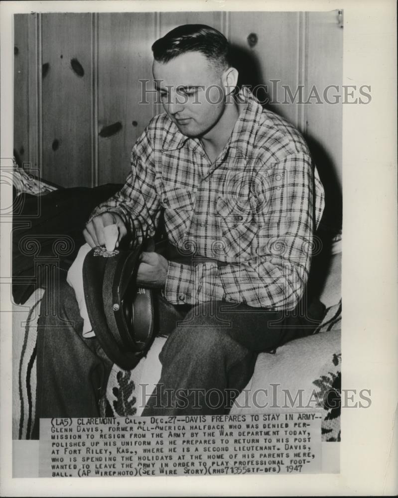 1947 Press Photo Glenn Davis denied permission to resign from the Army - Historic Images