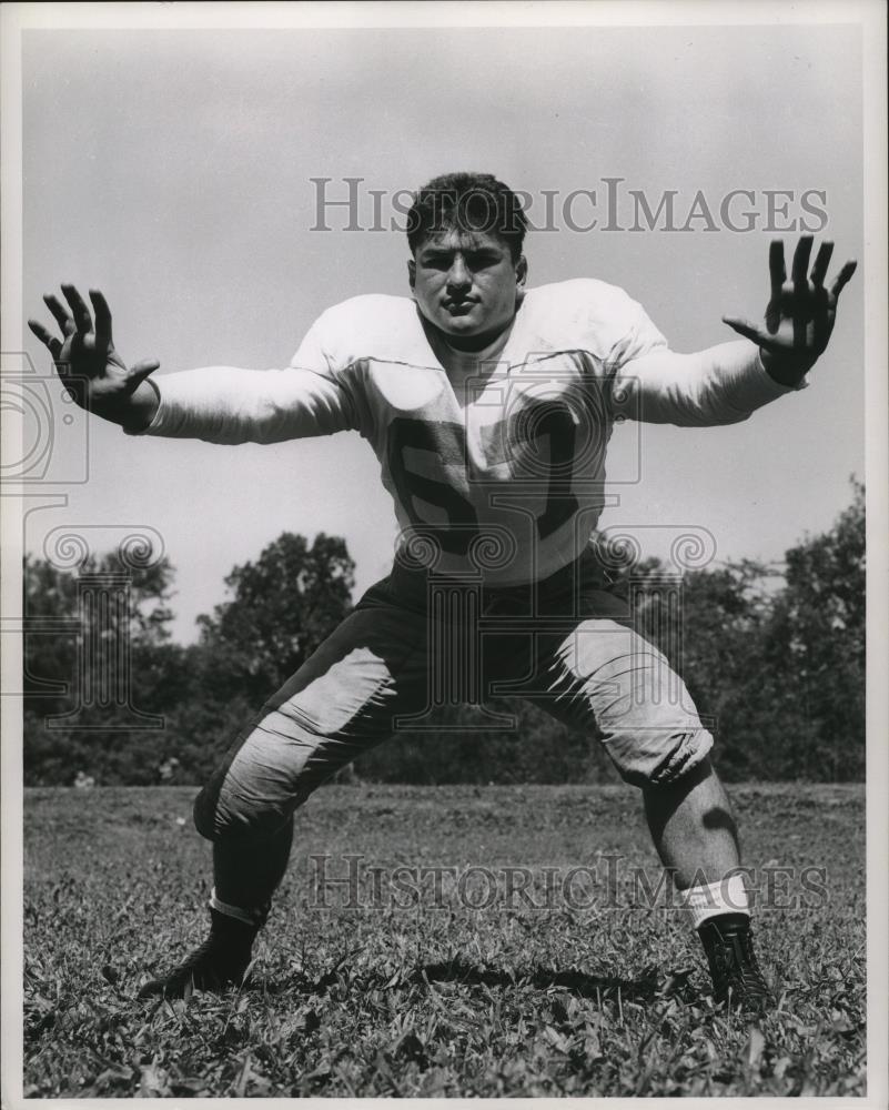 1955 Press Photo Steve Genyk, Wayne University football guard - cvb77160 - Historic Images