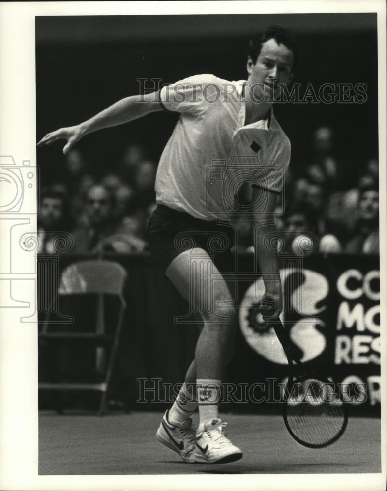 1985 Press Photo Tennis John McEnroe returns a shot - cvb77207 - Historic Images