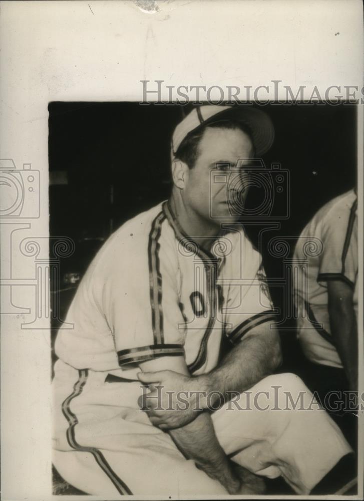 1942 Press Photo Luke Samuel - cvb77220 - Historic Images