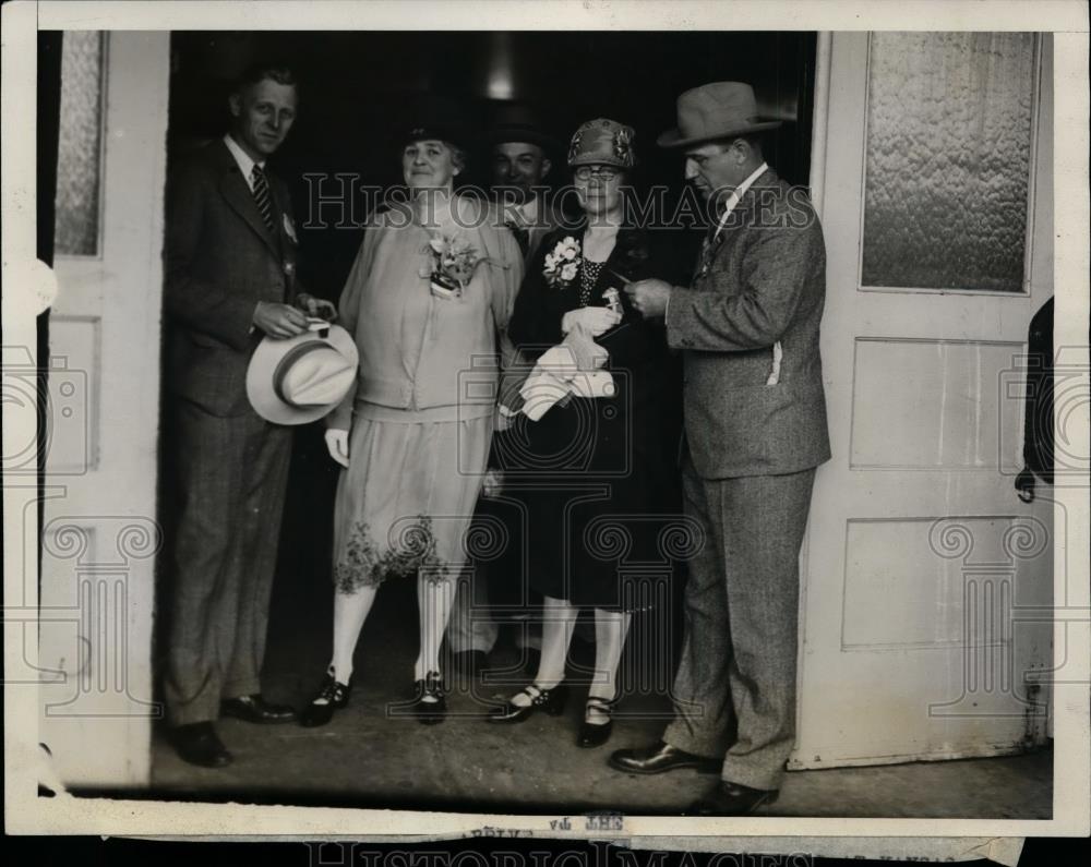 1928 Press Photo delegates Elizabeth McCormack, and Mrs. Erick Johnson - Historic Images